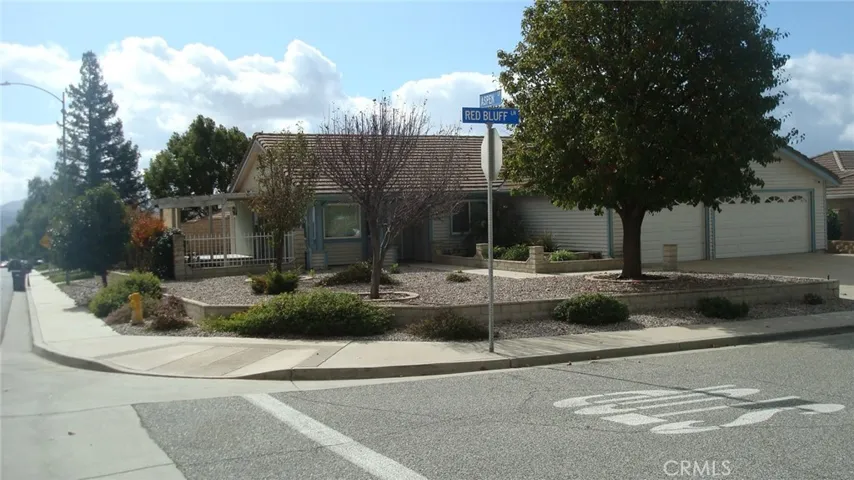 3560 Red Bluff Lane, Banning, California 92220