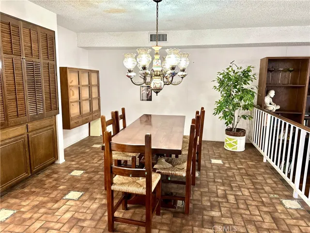 5305 White Oak Avenue C, Encino, California 91316