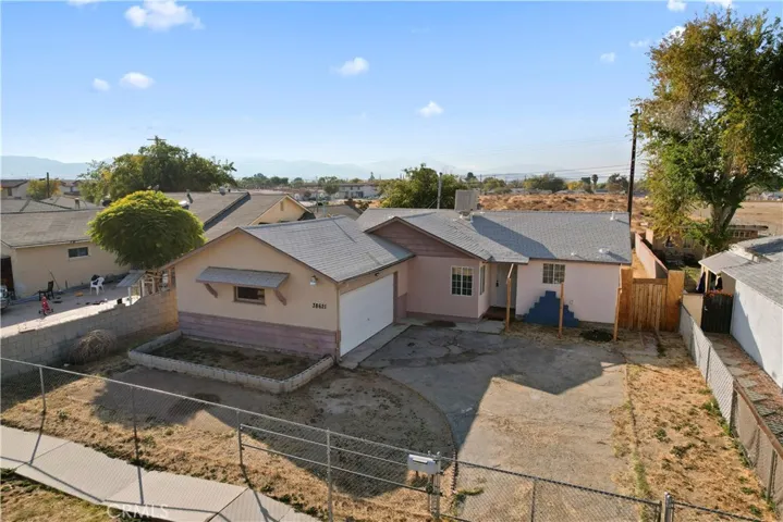 38621 Puerta Avenue, Palmdale, California 93550