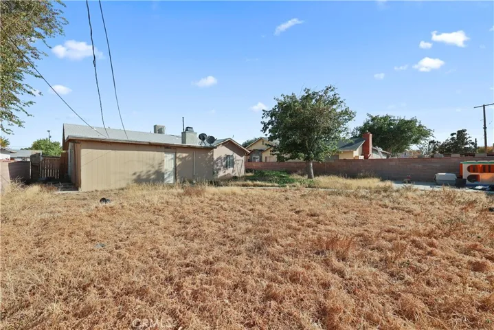 38621 Puerta Avenue, Palmdale, California 93550