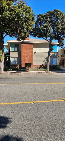 2076 Magnolia Avenue, Long Beach, California 90806