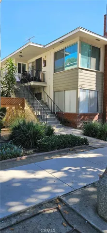 2076 Magnolia Avenue, Long Beach, California 90806