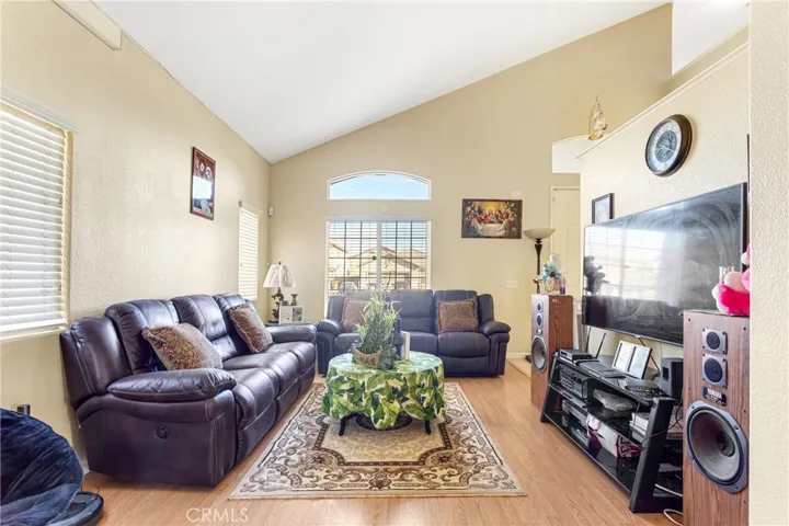 9400 Agave Drive, Hesperia, California 92344