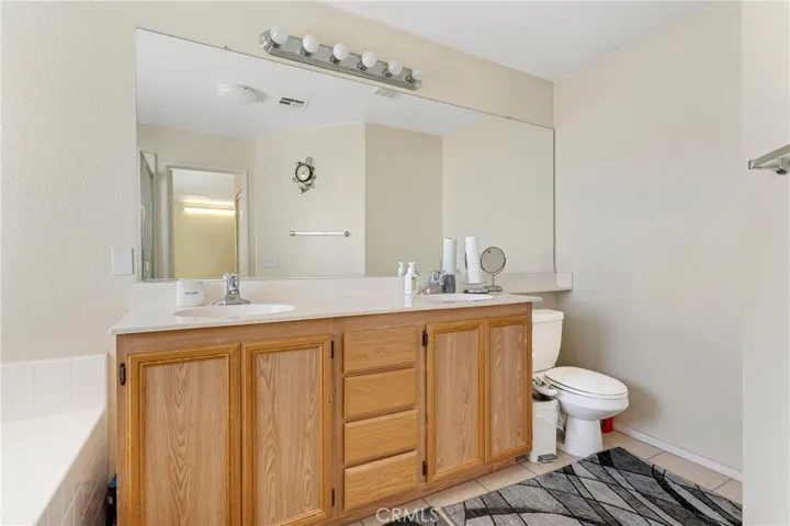 9400 Agave Drive, Hesperia, California 92344