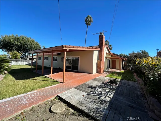 2761 San Carlos Lane, Costa Mesa, California 92626