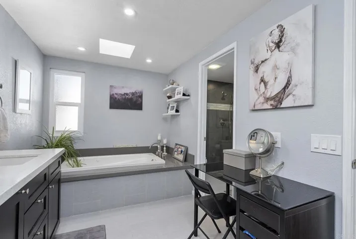 831 Inspiration Lane, Escondido, California 92025