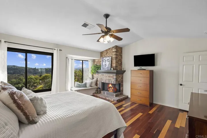 831 Inspiration Lane, Escondido, California 92025