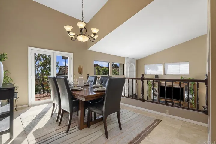 831 Inspiration Lane, Escondido, California 92025
