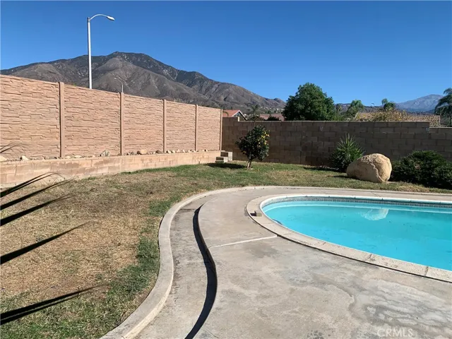 1659 Catalpa Avenue, Highland, California 92346