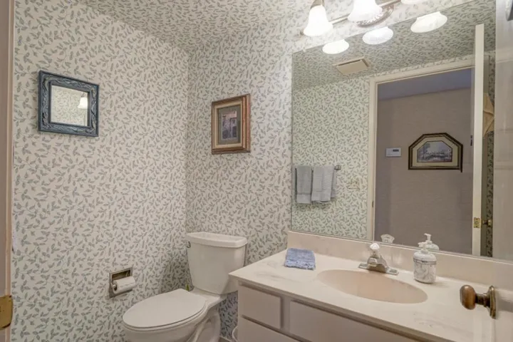 3850 Rio Road 74, Carmel, California 93923