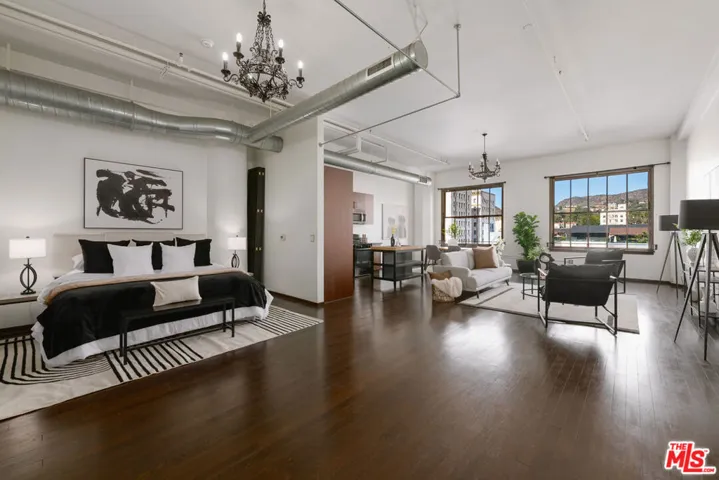 1645 Vine Street 707, Los Angeles, California 90028