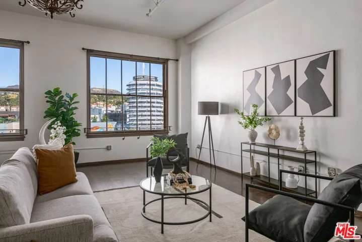 1645 Vine Street 707, Los Angeles, California 90028