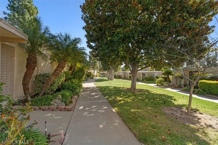 221 Avenida Majorca C, Laguna Woods, California 92637