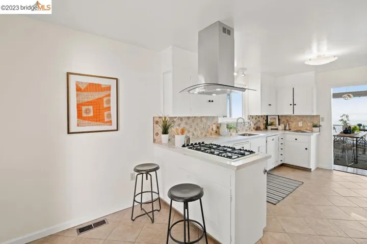 3557 Klamath St, Oakland, California 94602