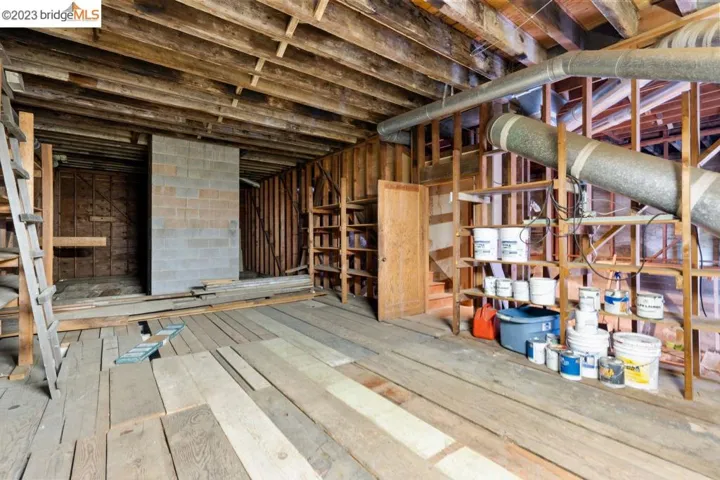 3557 Klamath St, Oakland, California 94602