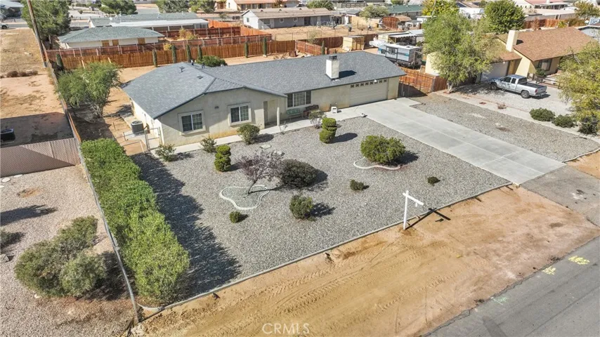 12548 Running Deer Road, Apple Valley, California 92308