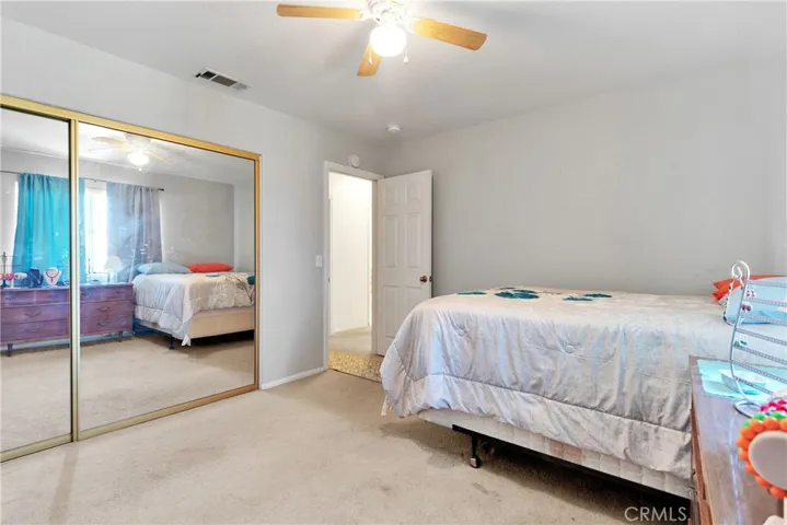 12548 Running Deer Road, Apple Valley, California 92308