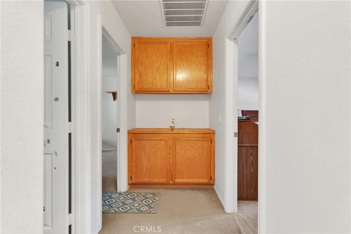 12548 Running Deer Road, Apple Valley, California 92308