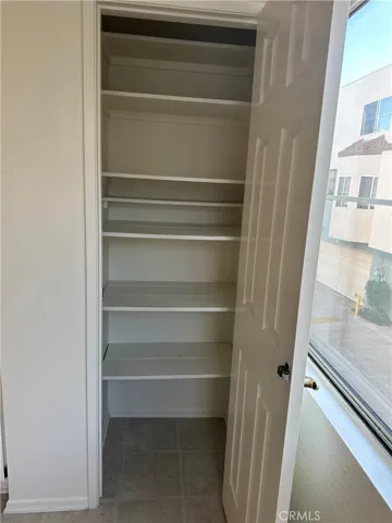 5455 Sylmar Avenue 602, Sherman Oaks, California 91401