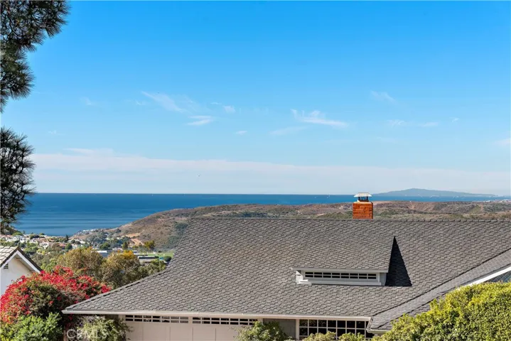 3044 Cresta Way, Laguna Beach, California 92651