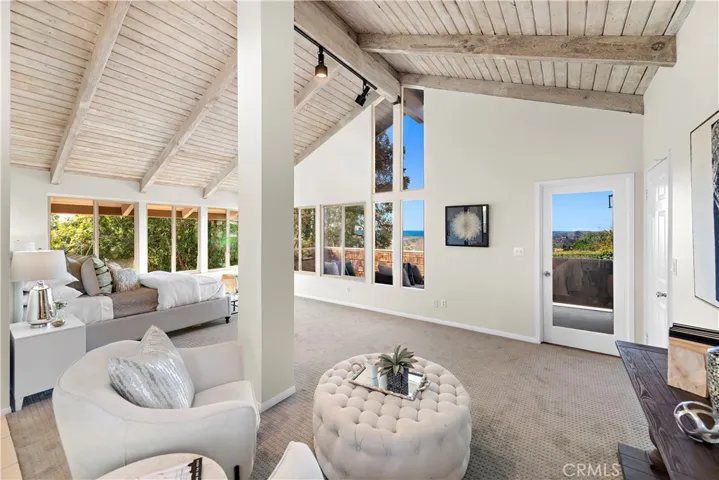3044 Cresta Way, Laguna Beach, California 92651