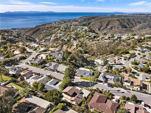 3044 Cresta Way, Laguna Beach, California 92651