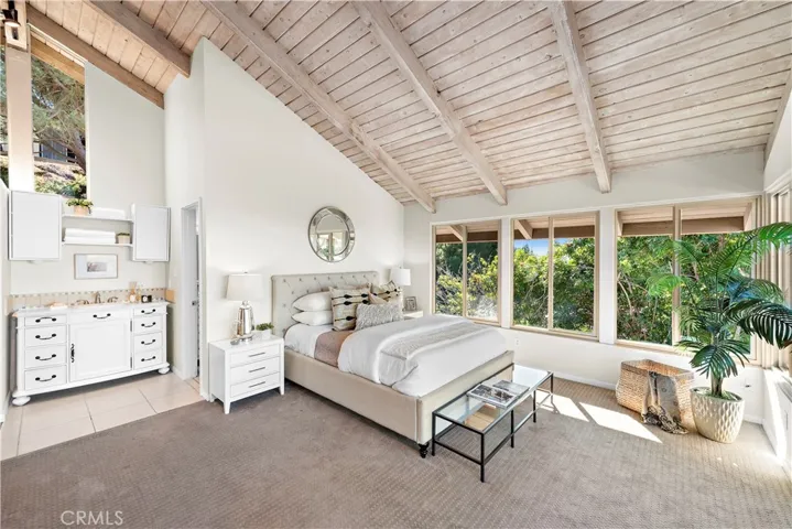 3044 Cresta Way, Laguna Beach, California 92651