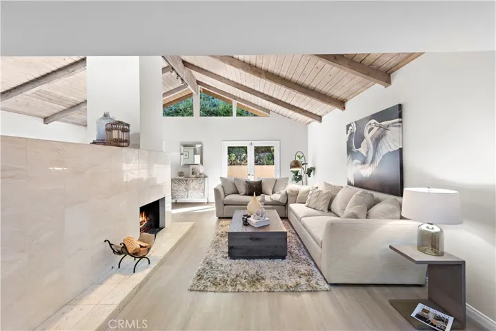 3044 Cresta Way, Laguna Beach, California 92651