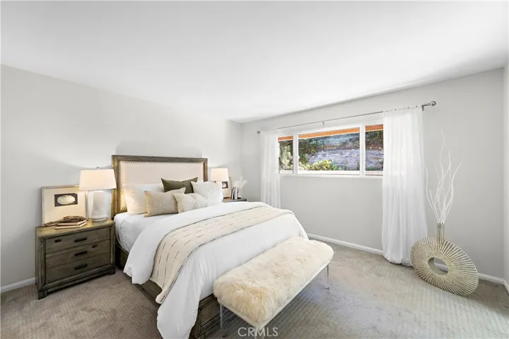 3044 Cresta Way, Laguna Beach, California 92651