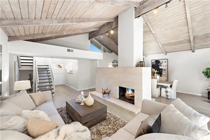 3044 Cresta Way, Laguna Beach, California 92651