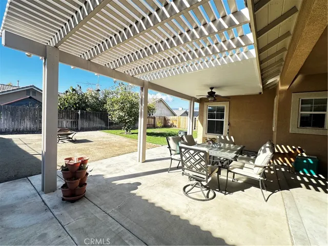 7462 Corwin Court, Highland, California 92346