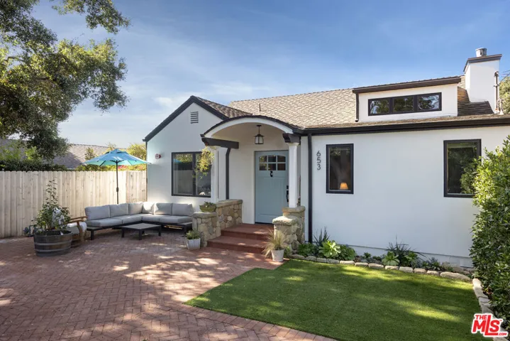 Front Exterior & Patio