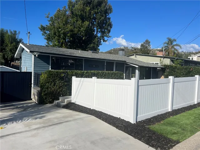 490 Thalia Street, Laguna Beach, California 92651