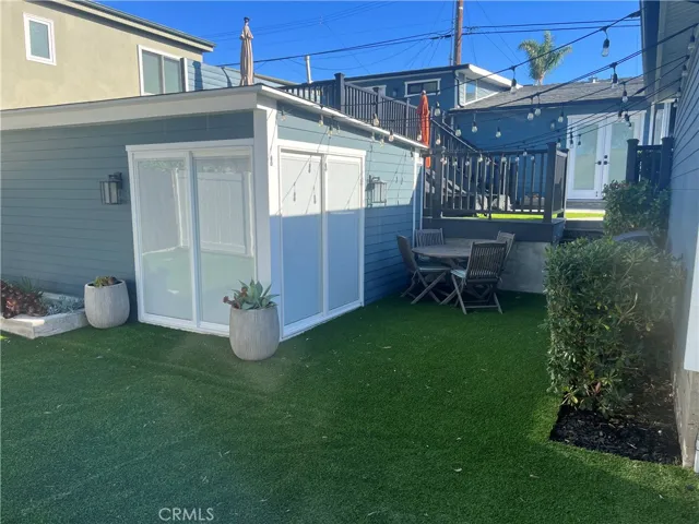 490 Thalia Street, Laguna Beach, California 92651