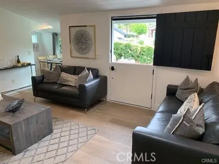 490 Thalia Street, Laguna Beach, California 92651