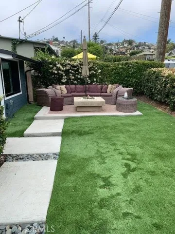 490 Thalia Street, Laguna Beach, California 92651
