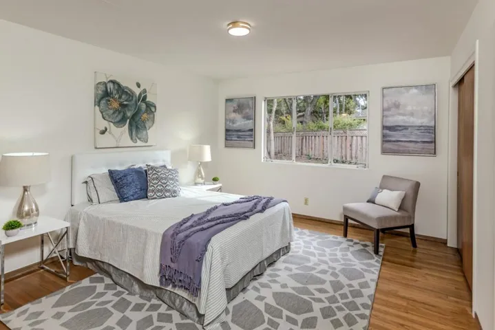 10460 Creston Drive, Los Altos, California 94024