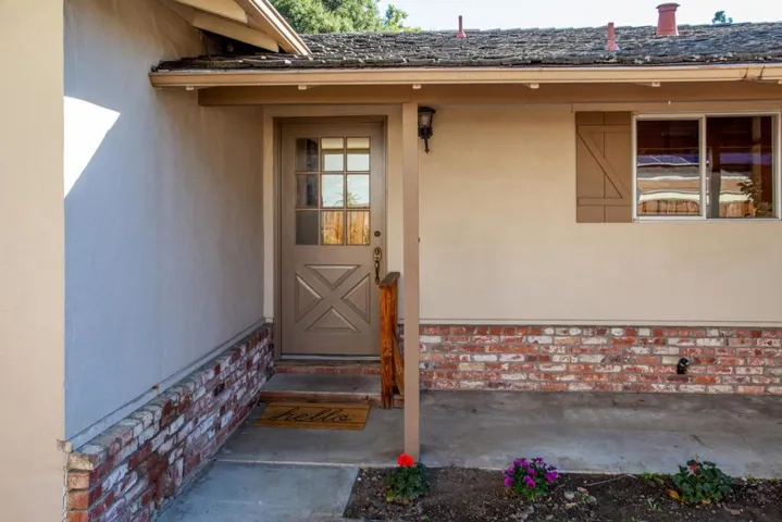 10460 Creston Drive, Los Altos, California 94024
