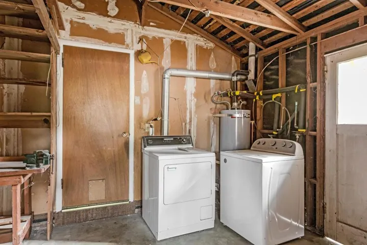 10460 Creston Drive, Los Altos, California 94024