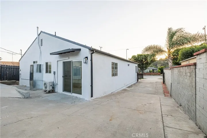2146 N Eastern Avenue, Los Angeles, California 90032