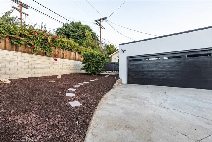 2146 N Eastern Avenue, Los Angeles, California 90032