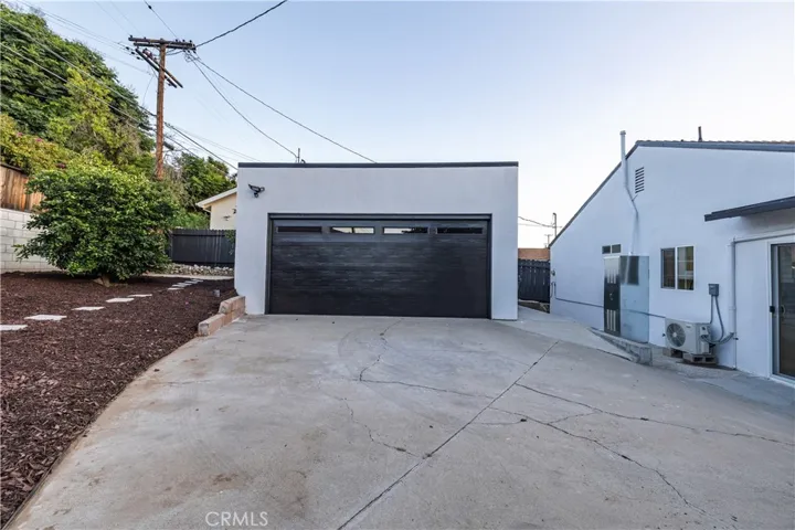 2146 N Eastern Avenue, Los Angeles, California 90032