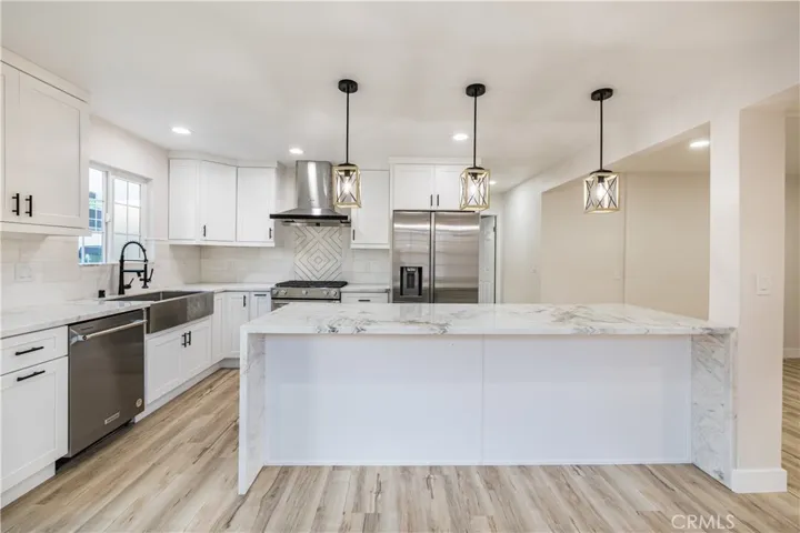 2146 N Eastern Avenue, Los Angeles, California 90032