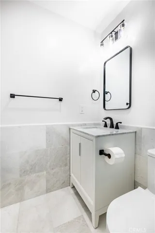2146 N Eastern Avenue, Los Angeles, California 90032