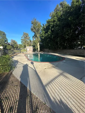 Community pool