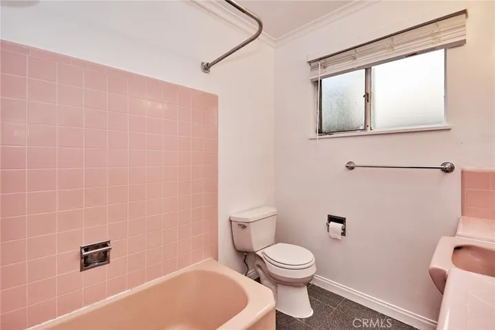1250 E 3rd Street 3, Long Beach, California 90802