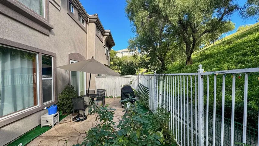 18568 Caminito Pasadero, San Diego, California 92128