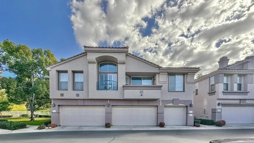 18568 Caminito Pasadero, San Diego, California 92128