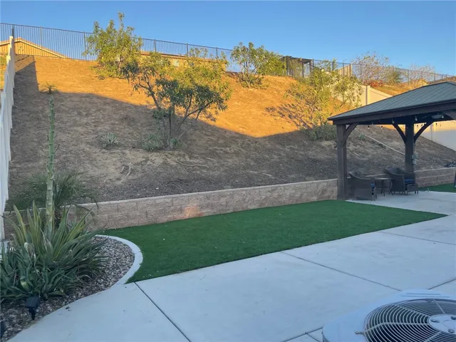 20864 Center Street, Riverside, California 92507
