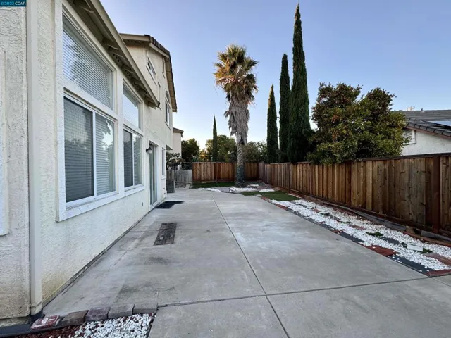 221 Shadow Hill Cir, Pittsburg, California 94565
